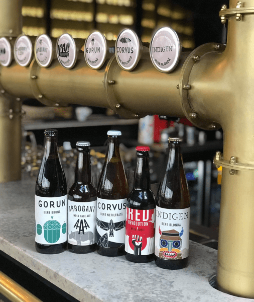 45220833_1867239600050231_3426613969190649856_o